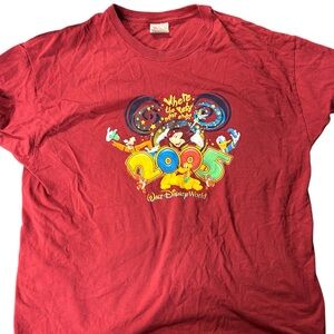 2000s Walt Disney Shirt